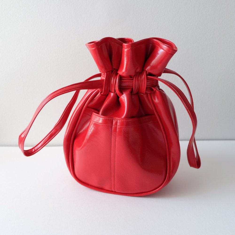 60s 70s Vintage 🍒 Red Vinyl Drawstring Purse